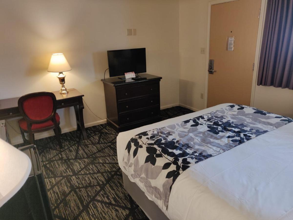 Skyline Motor Inn Cody Zewnętrze zdjęcie
